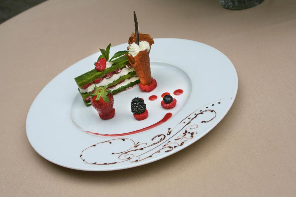 Hotel Le Cedre De Soyons Zewnętrze zdjęcie